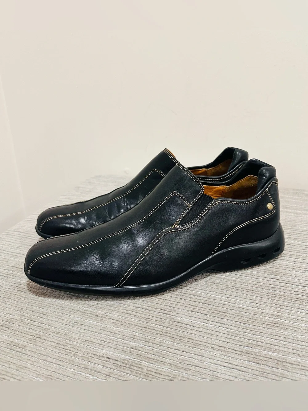 Cole Haan Air Black Bicycle Toe Contrast Stitch Slip On Loafer Mens 9,5 M